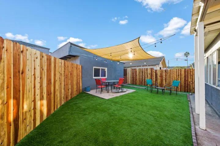 Spacious Centrally Located New 2 Bedroom Property! Inglewood Extérieur photo