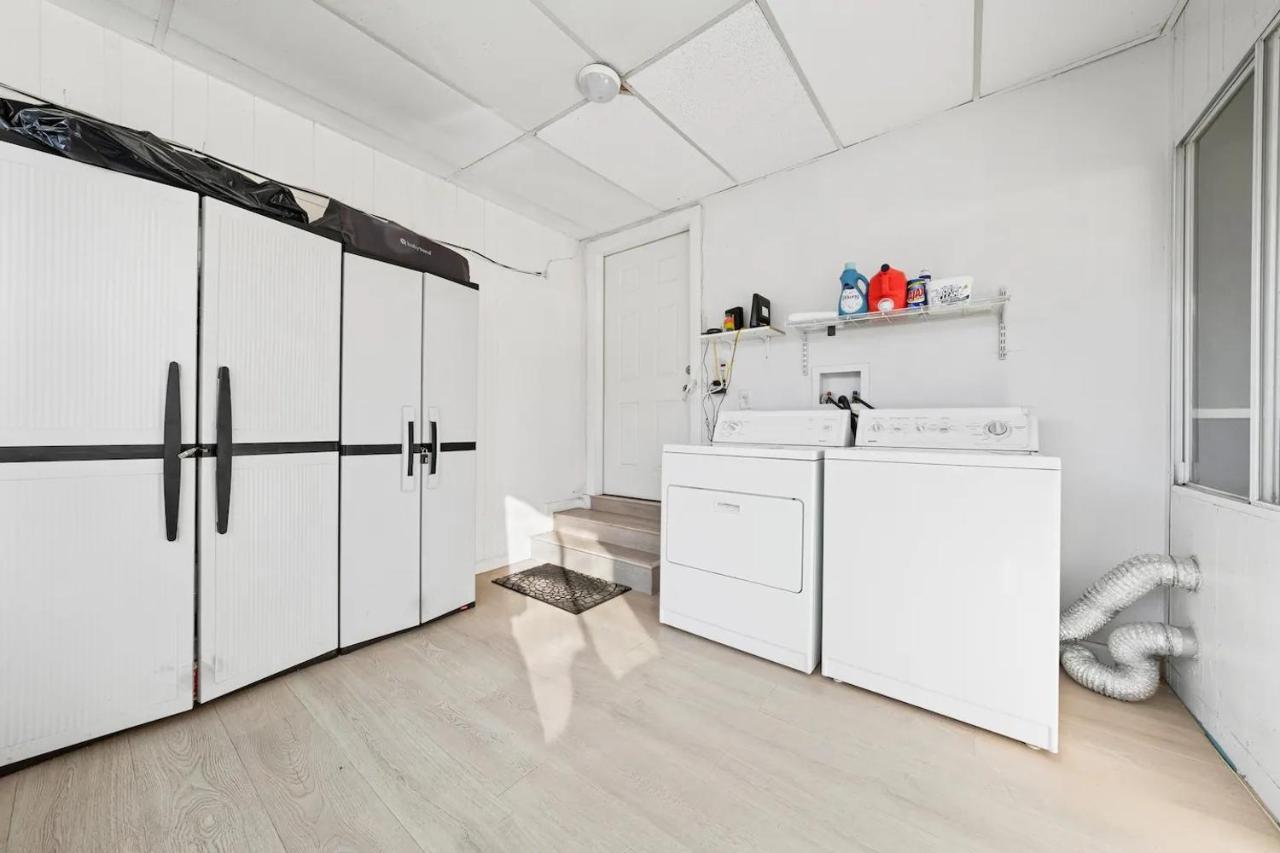 Spacious Centrally Located New 2 Bedroom Property! Inglewood Extérieur photo